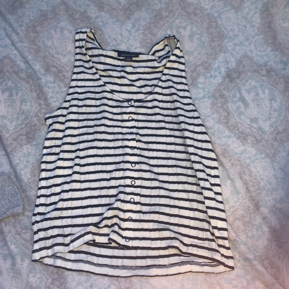 american eagle buttoned top